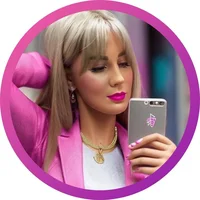 /var/www/dream/data/www/dream/assets/avatars/KaterinaFox03.webp